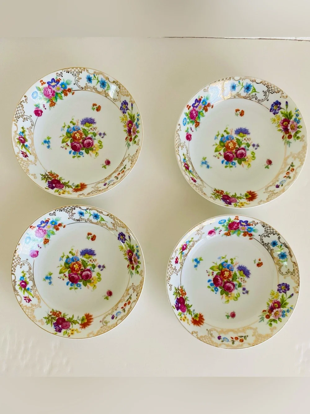 Kongo Japan Floral Bowl Set 4 Hand Painted Porcelain Romance Gold Trim Vintage
